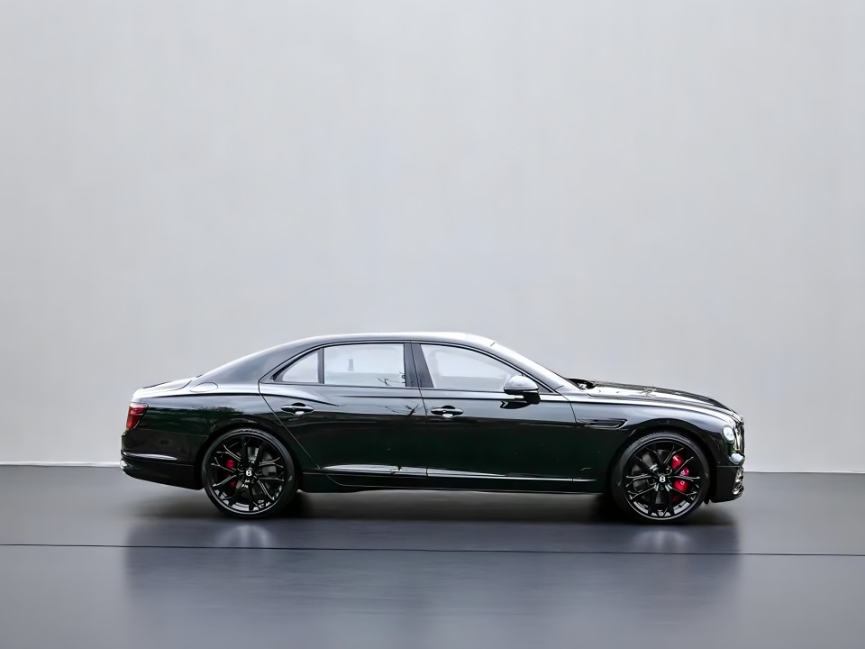 Bentley Flying Spur S V8 (3)