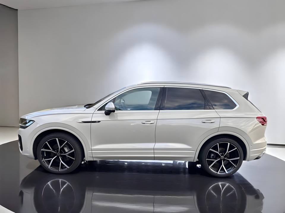 Volkswagen Touareg V6 TDI R-Line (5)