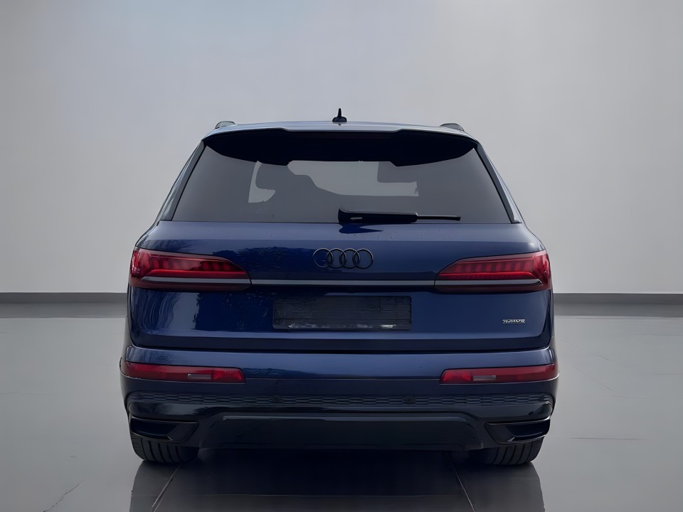 Audi Q7 TFSI e S-line (4)