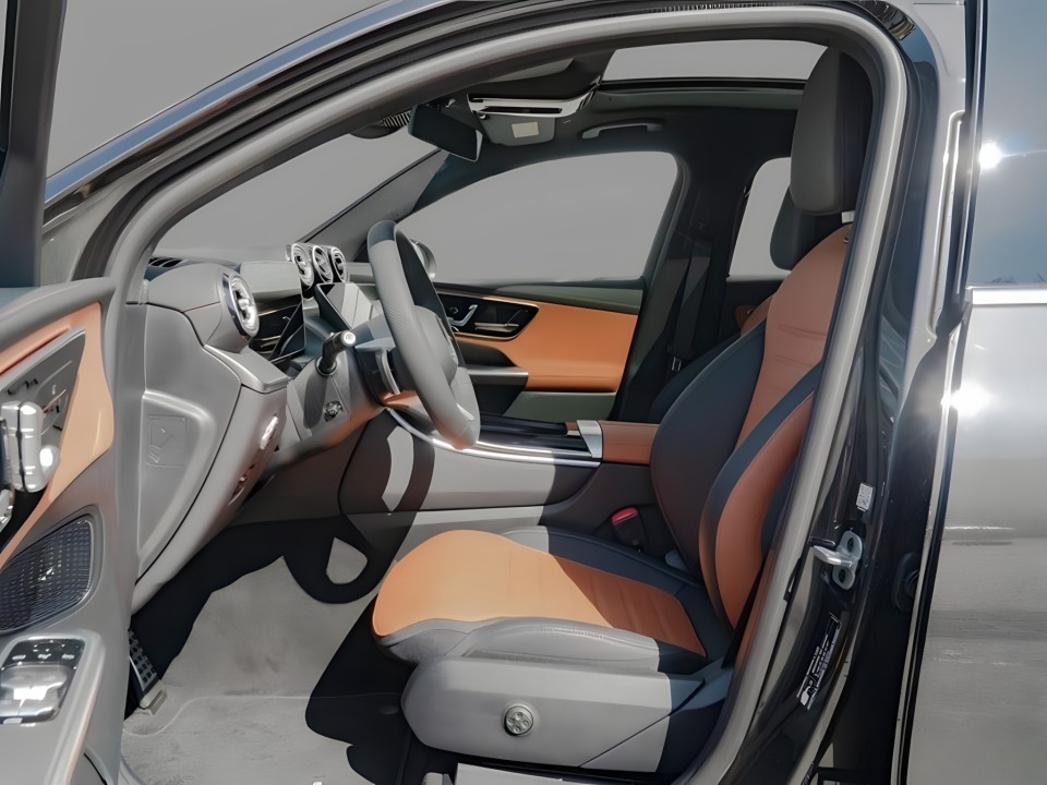 Mercedes-Benz GLC Coupe 220d 4MATIC AMG Line (5)