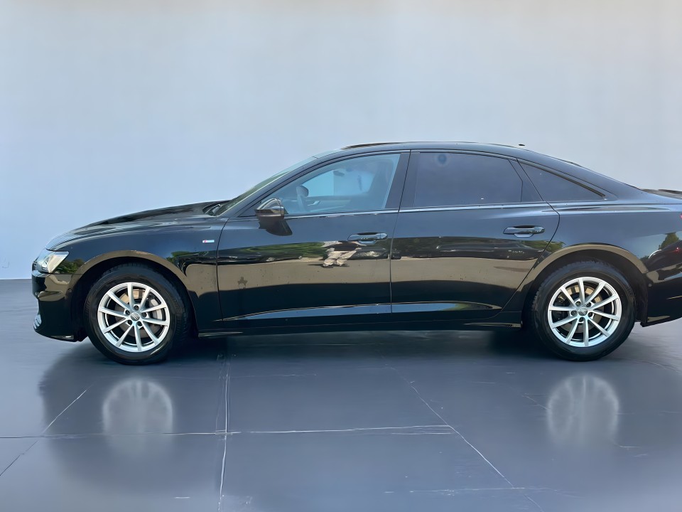 Audi A6 45TFSI quattro S tronic (2)