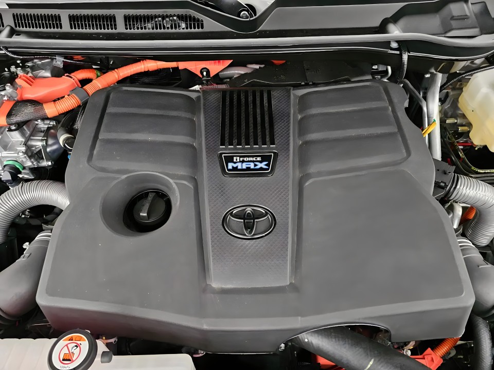 Toyota Sequoia Limited - foto 37