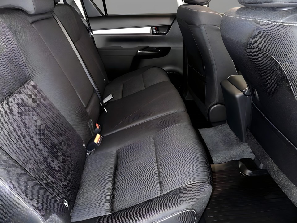 Toyota Hilux Double Cab Comfort - foto 9