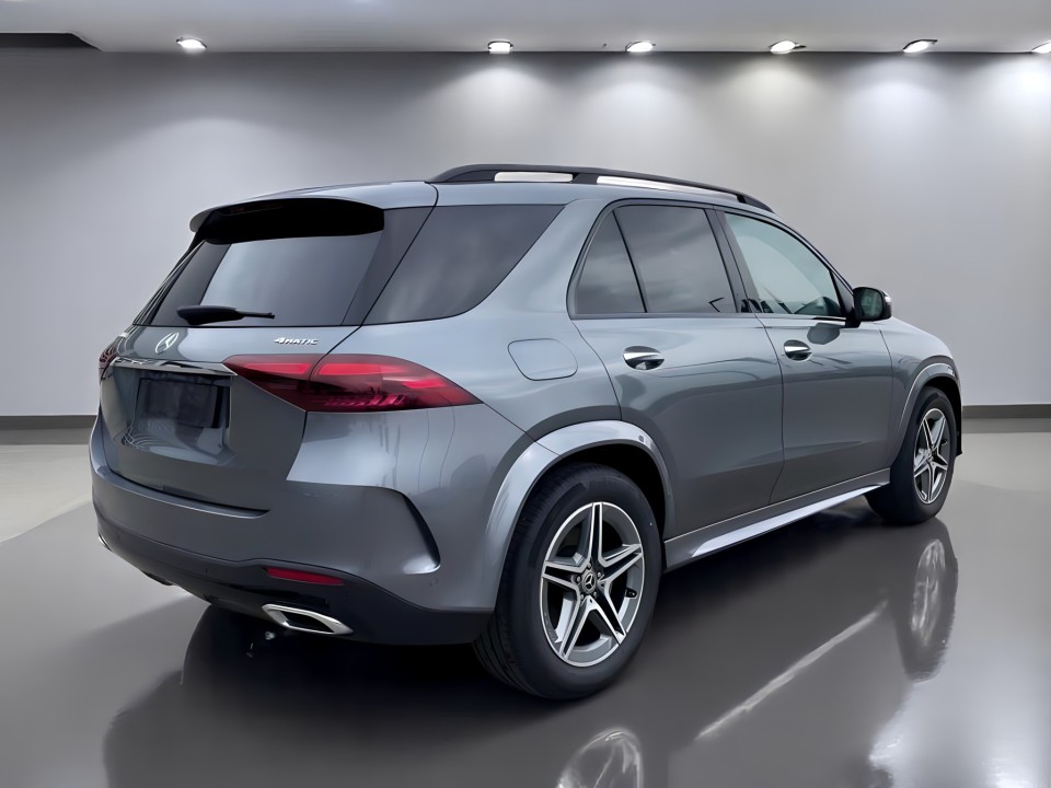 Mercedes-Benz GLE 300d 4MATIC (3)