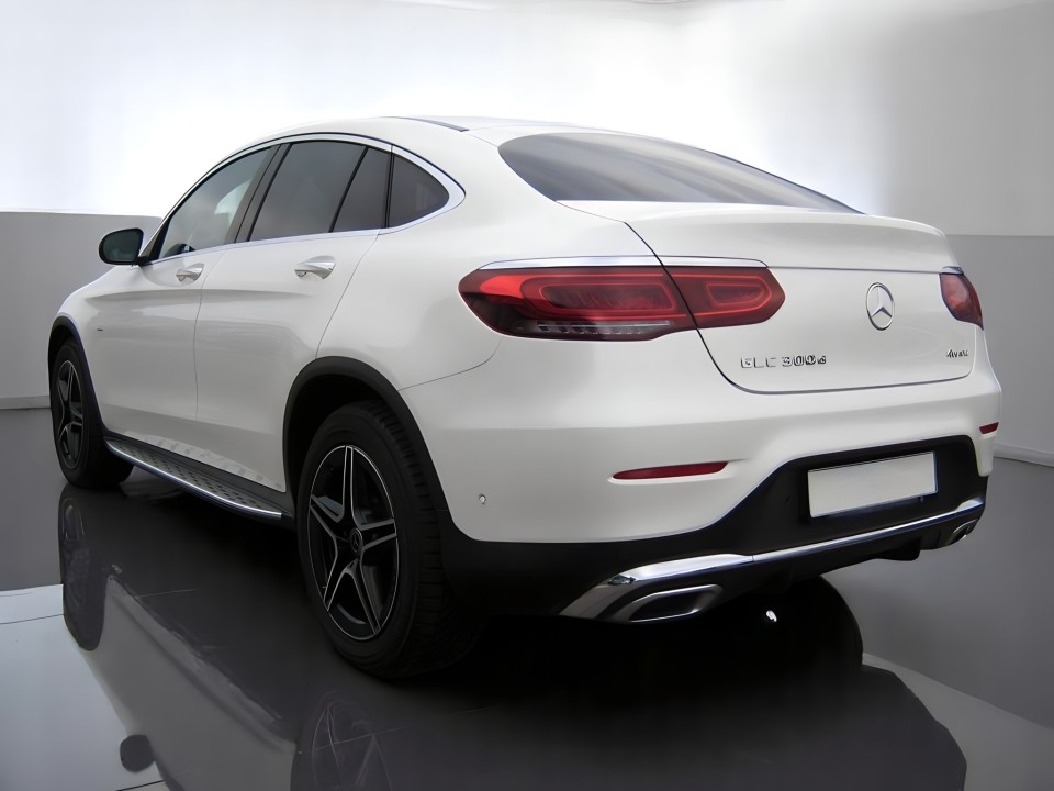 Mercedes-Benz GLC Coupe Mercedes-Benz GLE Coupe 300d 4MATIC AMG Line (5)
