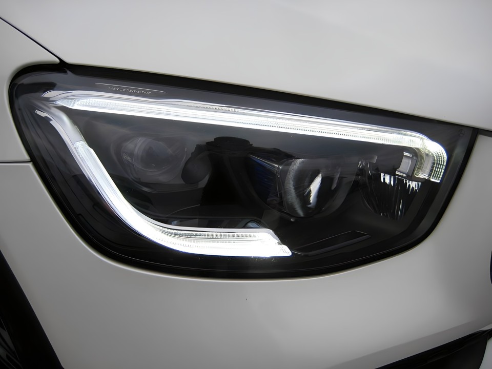 Mercedes-Benz GLC Coupe Mercedes-Benz GLE Coupe 300d 4MATIC AMG Line - foto 23