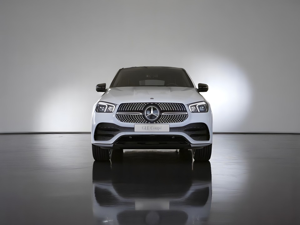 Mercedes-Benz GLE Coupe 350e 4MATIC AMG Line (2)