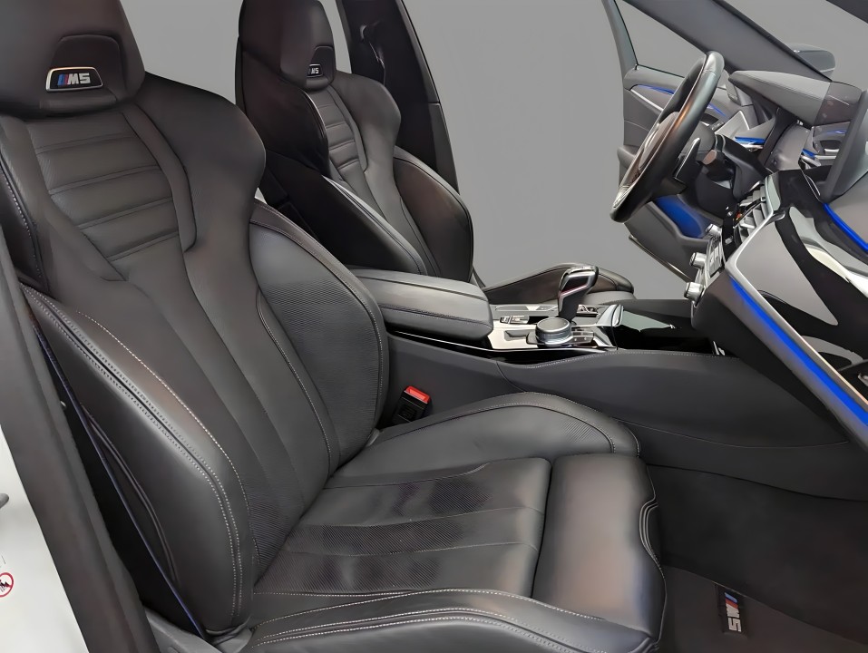 BMW M5 Competition - foto 13
