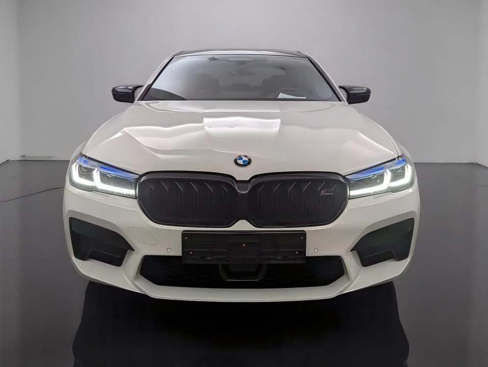 BMW M5 Competition (2)
