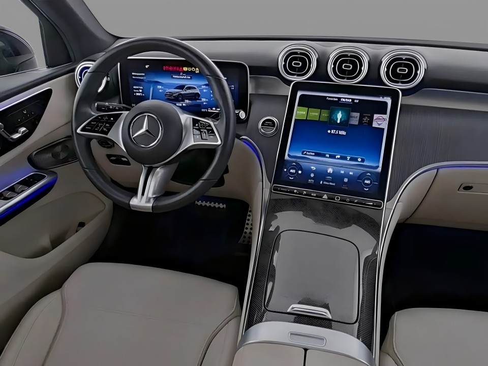 Mercedes-Benz GLC 300e 4MATIC (3)