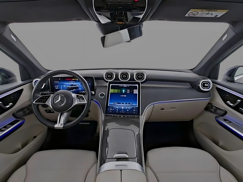 Mercedes-Benz GLC 300e 4MATIC (4)