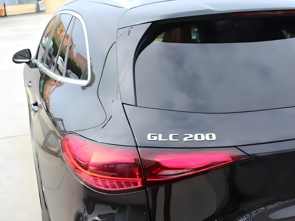 Mercedes-Benz GLC 200 4MATIC - foto 7