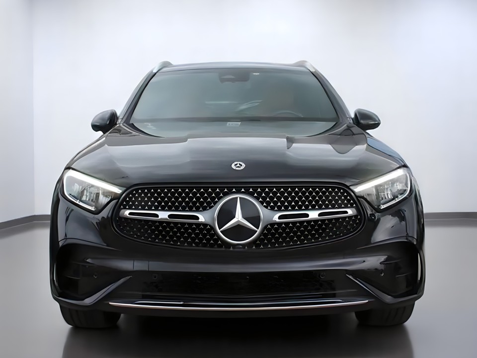 Mercedes-Benz GLC 200 4MATIC (2)