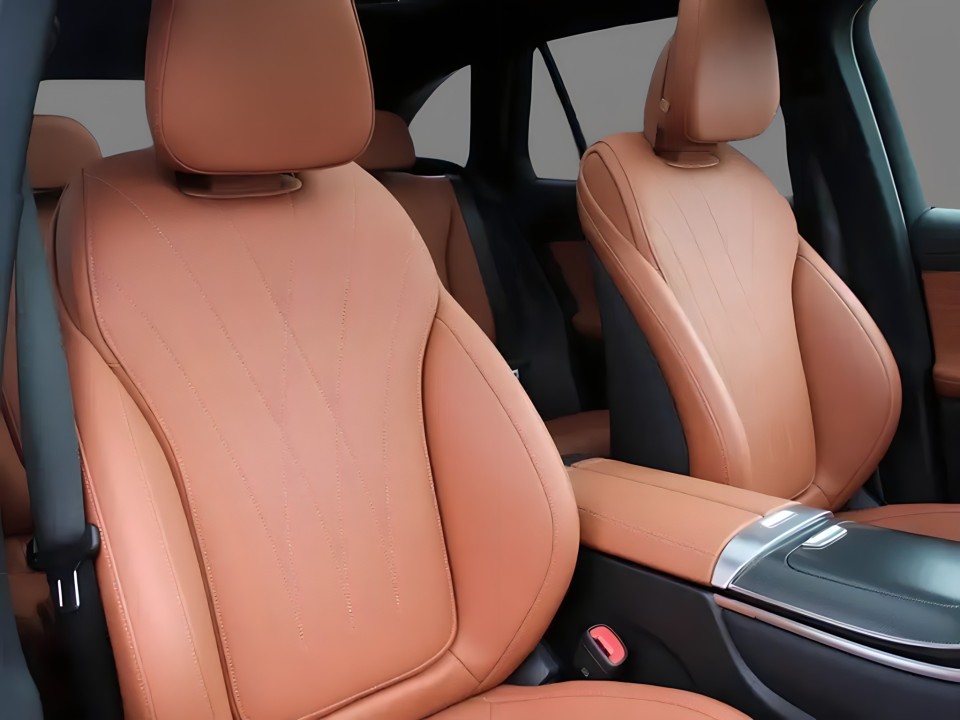Mercedes-Benz GLC 200 4MATIC - foto 29