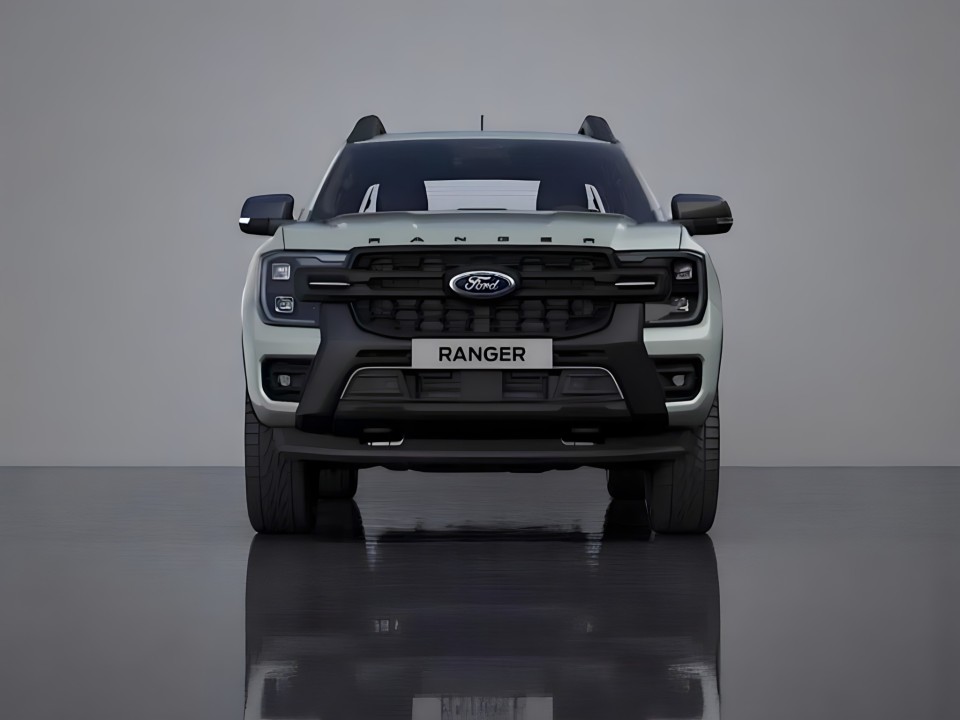 Ford Ranger Stormtrak PHEV (2)