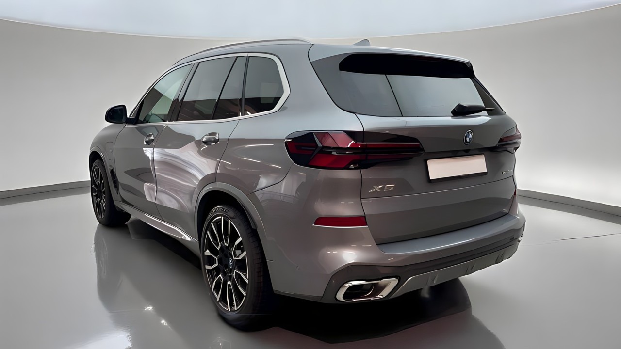 BMW X5 xDrive50e M-Sport (3)