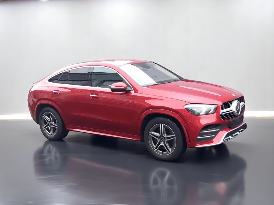 Mercedes-Benz GLE Coupe 400d 4MATIC AMG Line (1)