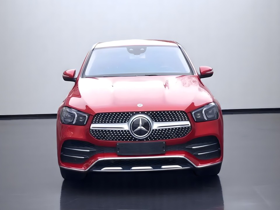 Mercedes-Benz GLE Coupe 400d 4MATIC AMG Line (2)