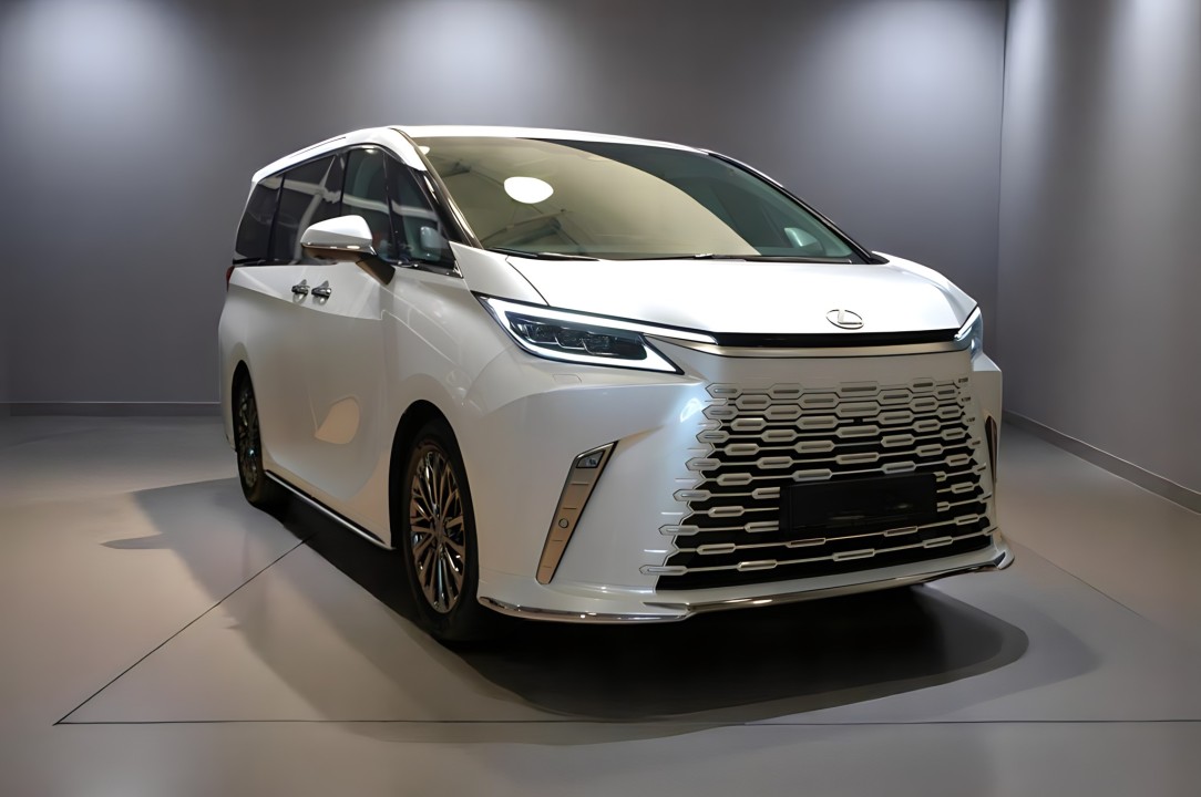 Lexus LM 350h Luxury