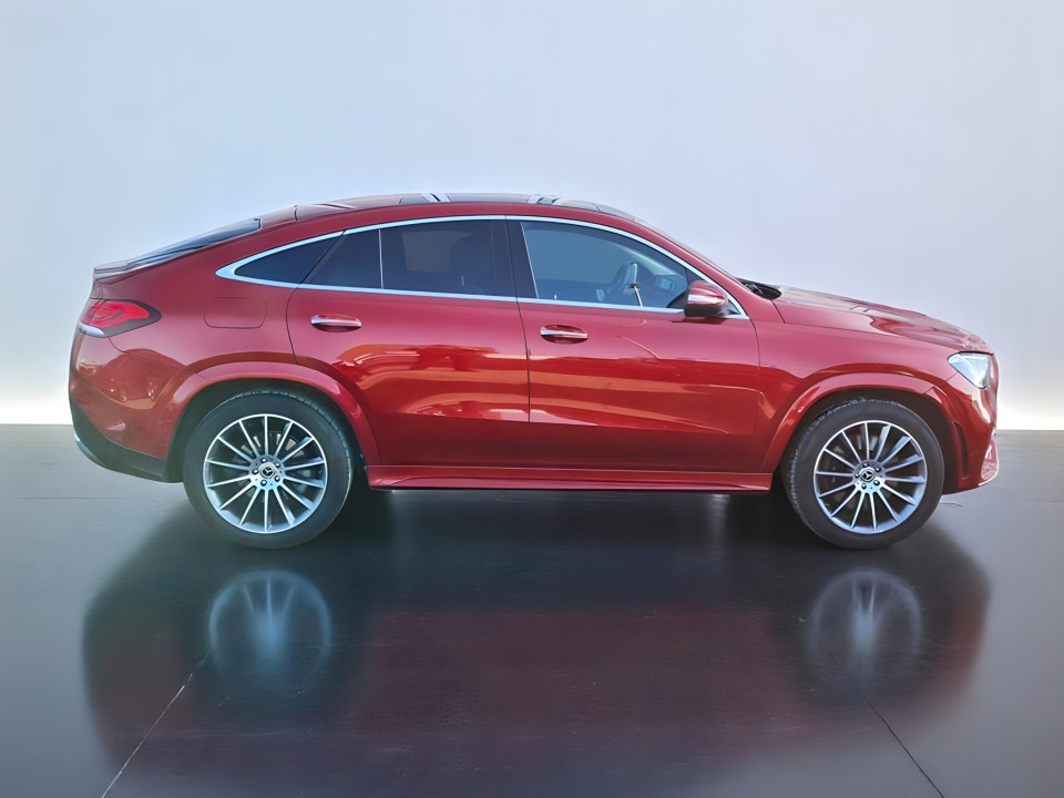Mercedes-Benz GLE Coupe 350d 4MATIC AMG Line (2)