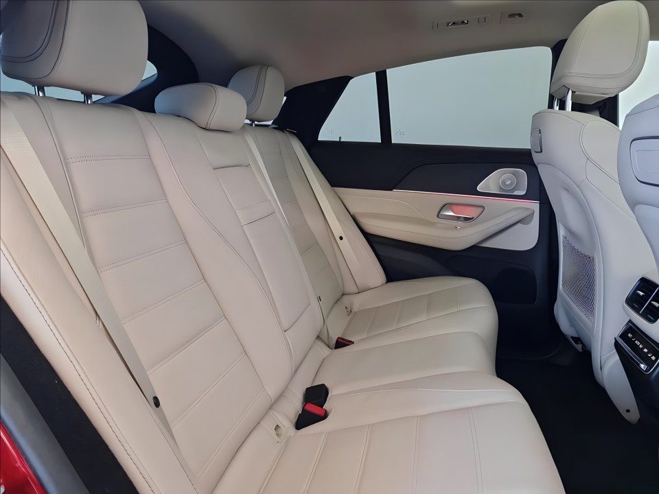 Mercedes-Benz GLE Coupe 350d 4MATIC AMG Line - foto 16