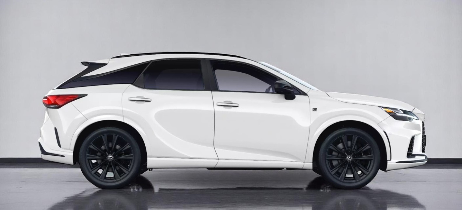 Lexus Seria RX 500h F-Sport (2)