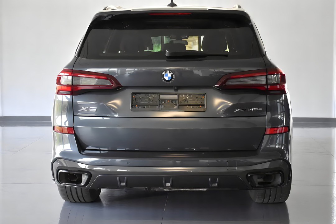 BMW X5 xDrive45e M (5)