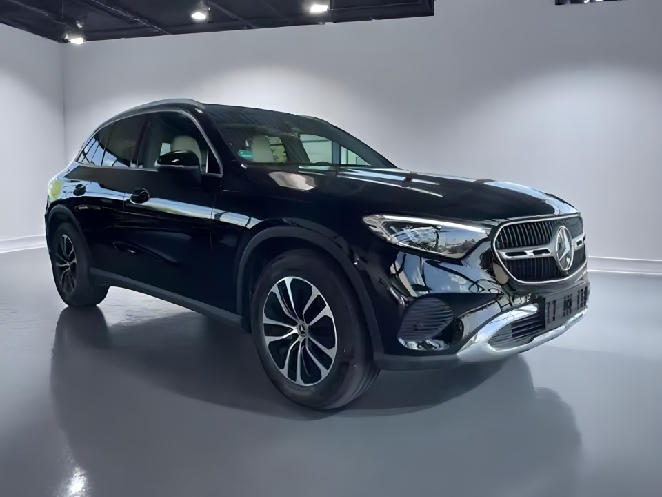 Mercedes-Benz GLC SUV 200 4MATIC (1)