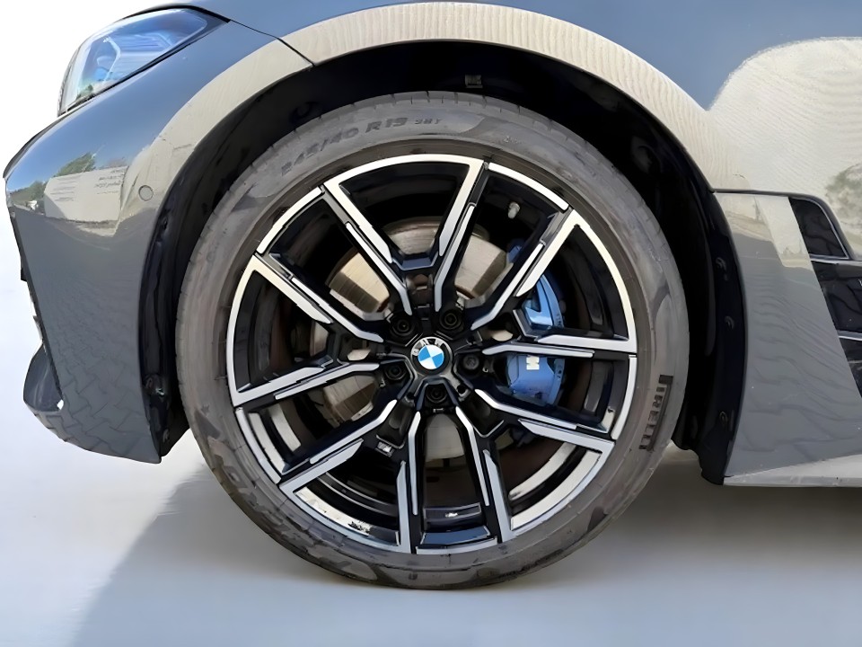 BMW Seria 4 M440i xDrive Gran Coupe - foto 16