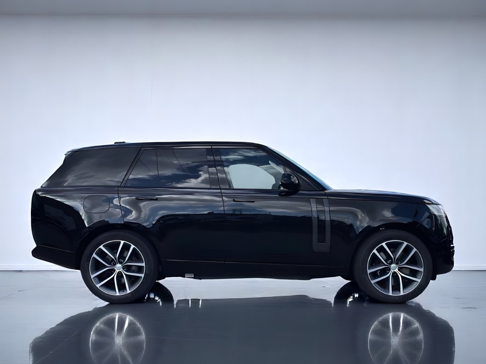Land Rover Range Rover P550e Autobiography (2)