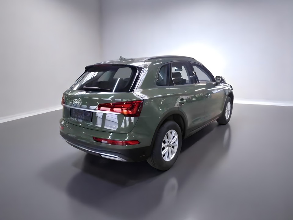 Audi Q5 40 TFSI Quattro S Tronic (2)