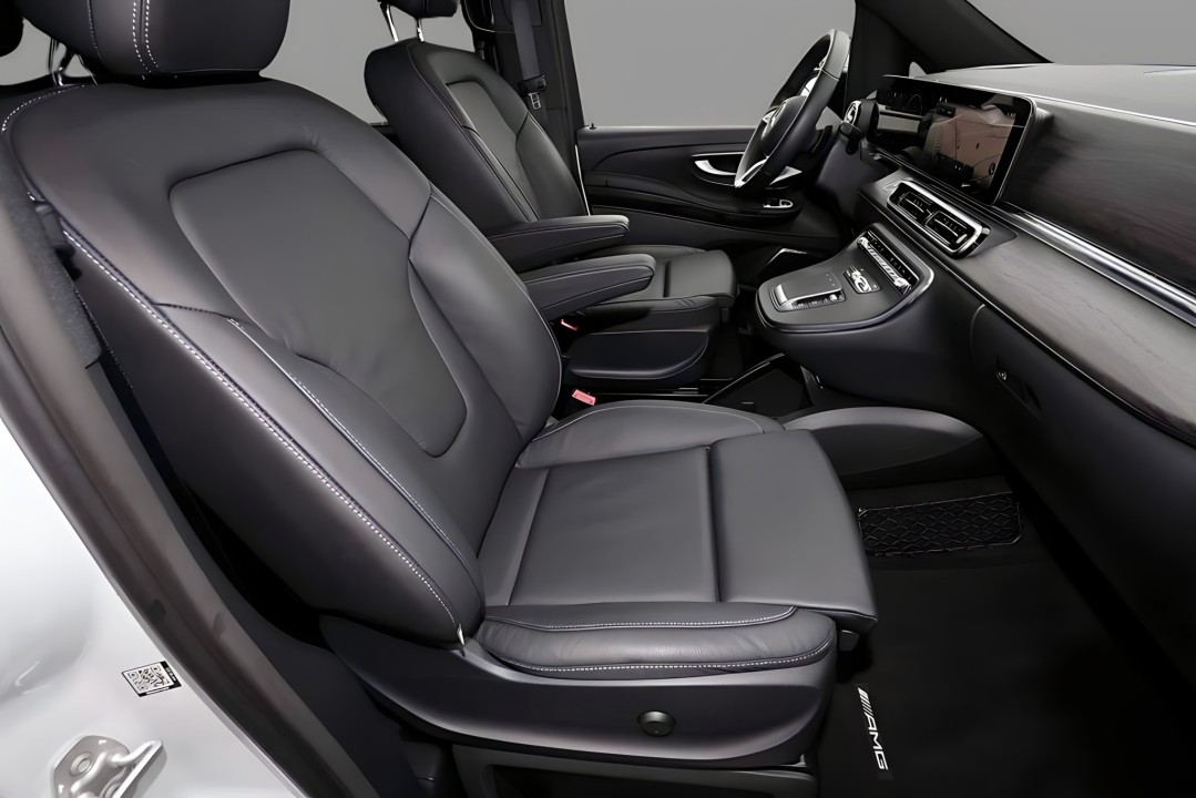 Mercedes-Benz V 250d Extralong Avantgarde (4)