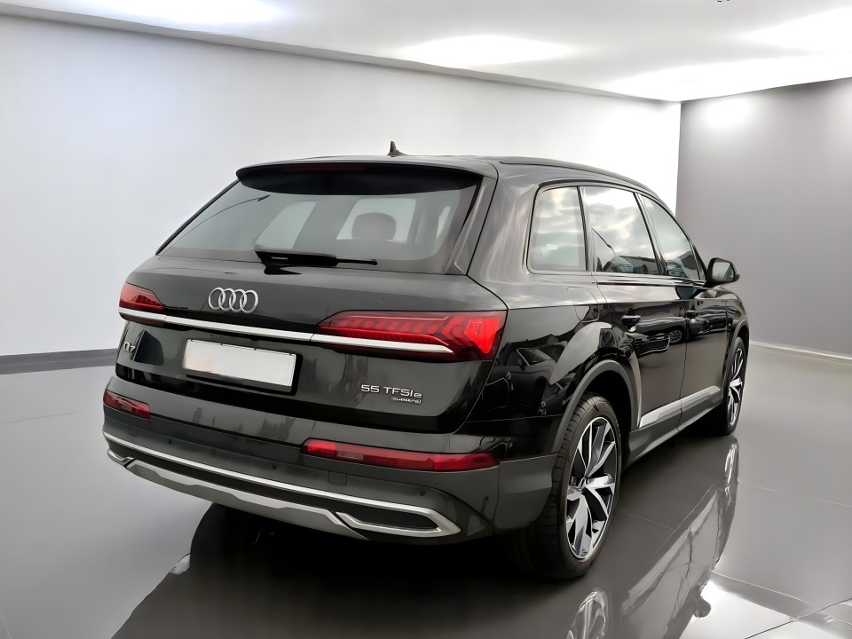 Audi Q7 55TFSI e Quattro (5)
