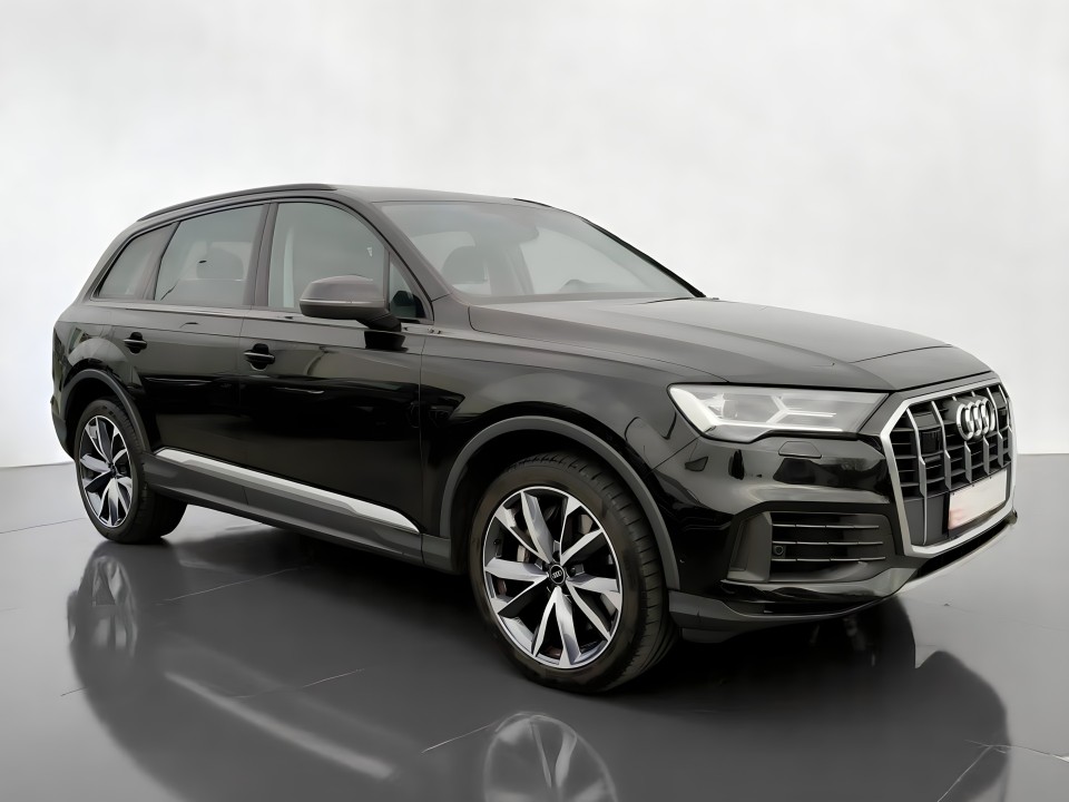 Audi Q7 55TFSI e Quattro (3)