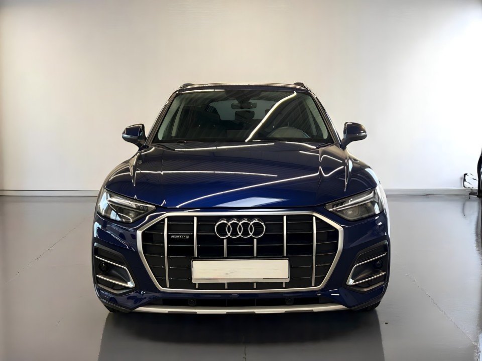 Audi Q5 40TFSI Quattro S-tronic (2)