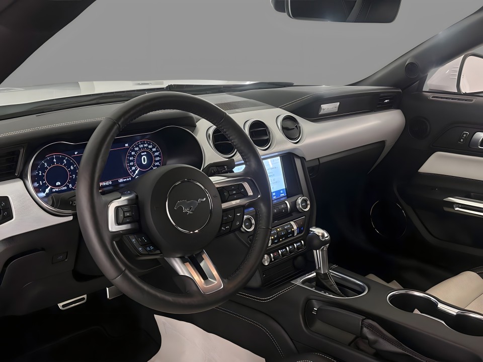 Ford Mustang 2.3 Fastback Premium Coupe - foto 6