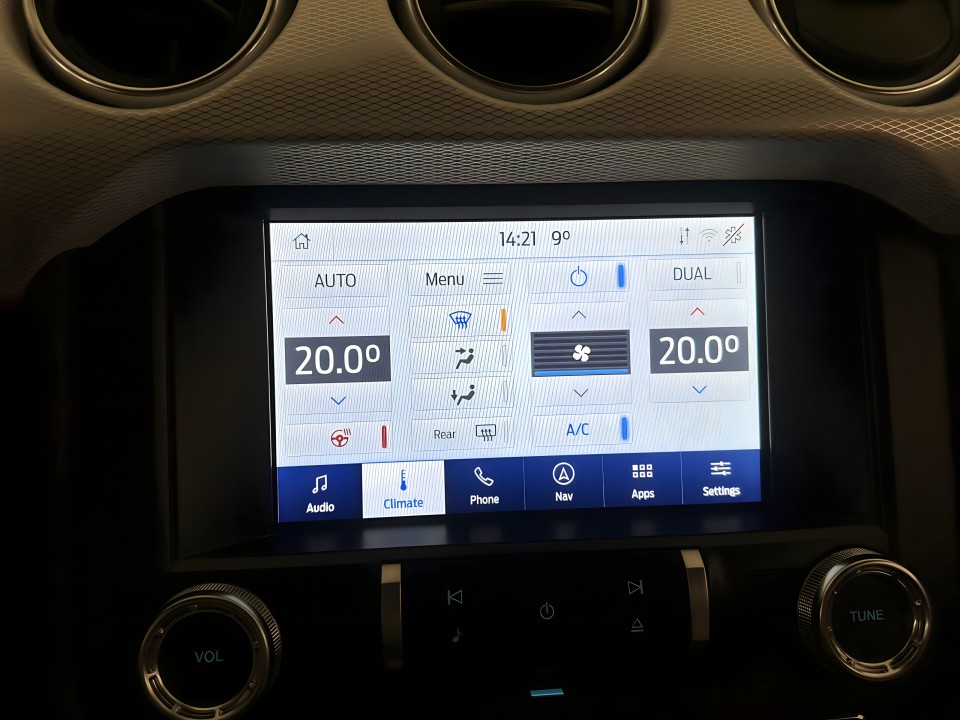 Ford Mustang 2.3 Fastback Premium Coupe - foto 12