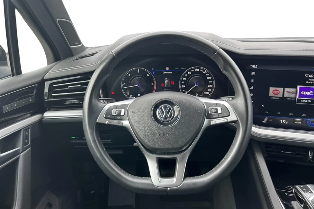 Volkswagen Touareg 3.0 V6 TDI 4M - foto 6