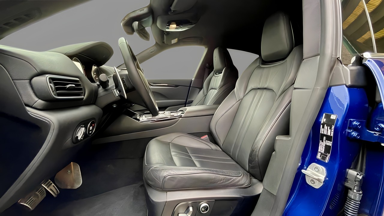 Maserati Levante 3.0 Twin-Turbo Q4 GranSport - foto 7