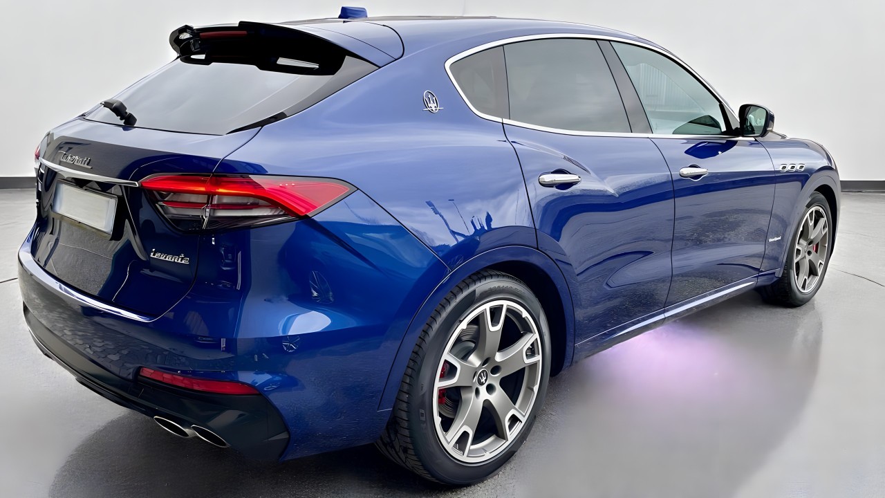 Maserati Levante 3.0 Twin-Turbo Q4 GranSport (3)