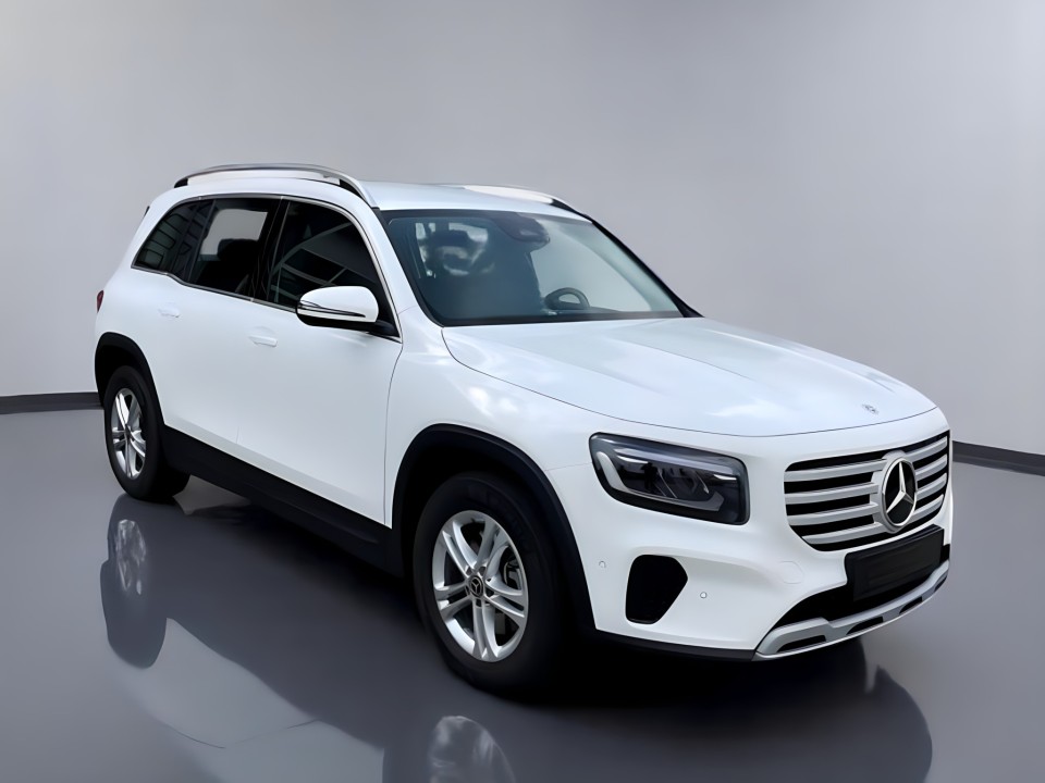 Mercedes-Benz GLB 220 4MATIC (2)