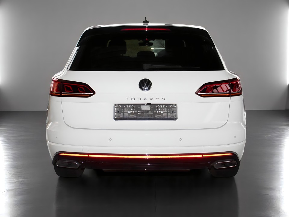 Volkswagen Touareg V6 TDI R-Line - foto 6