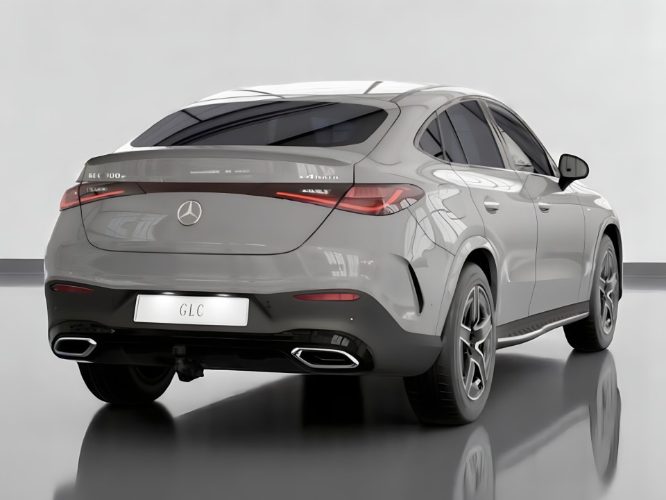 Mercedes-Benz GLC Coupe Mercedes-Benz GLC 300 e 4Matic AMG Line (5)