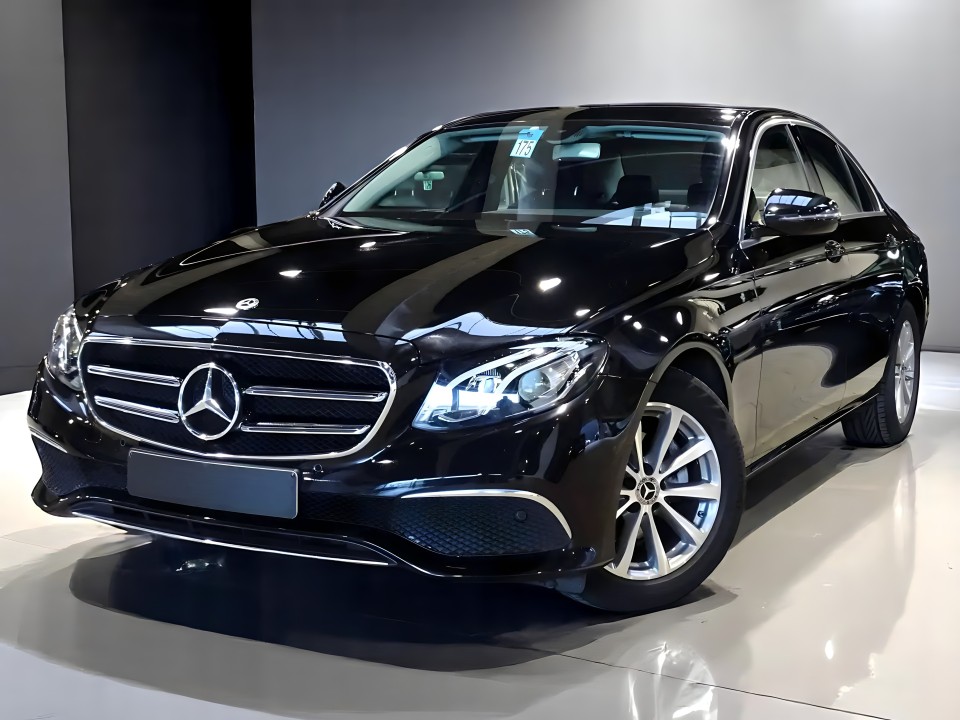 Mercedes-Benz E 200d Avantgarde (2)