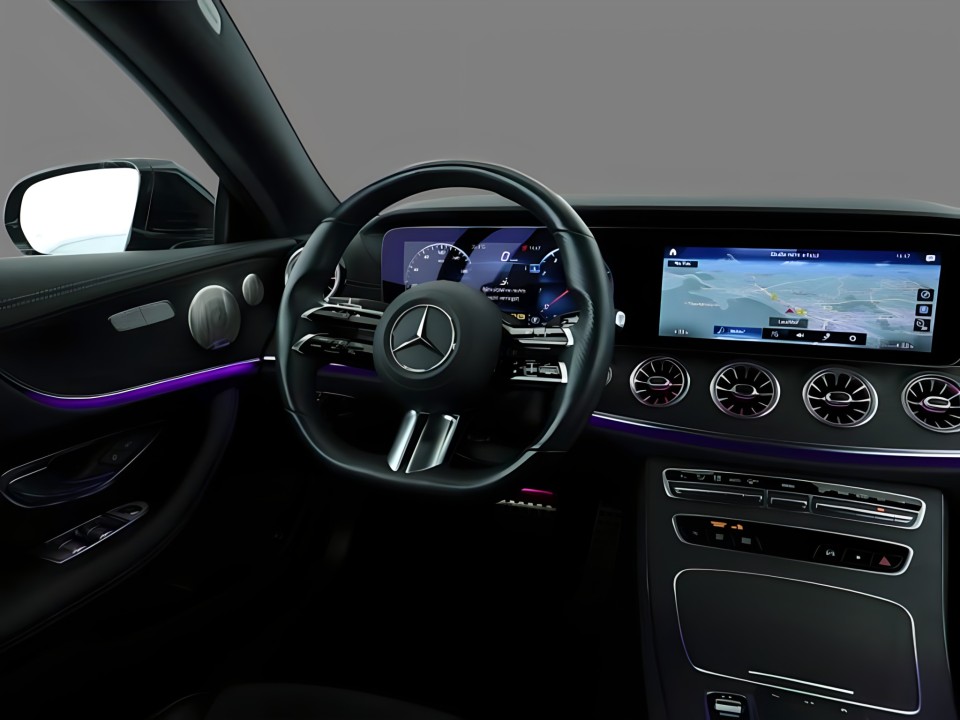Mercedes-Benz E 200 Coupe AMG Line - foto 10