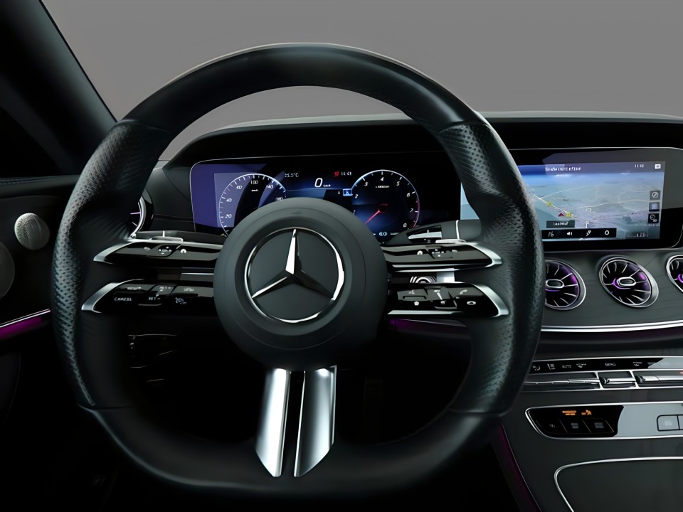 Mercedes-Benz E 200 Coupe AMG Line - foto 11