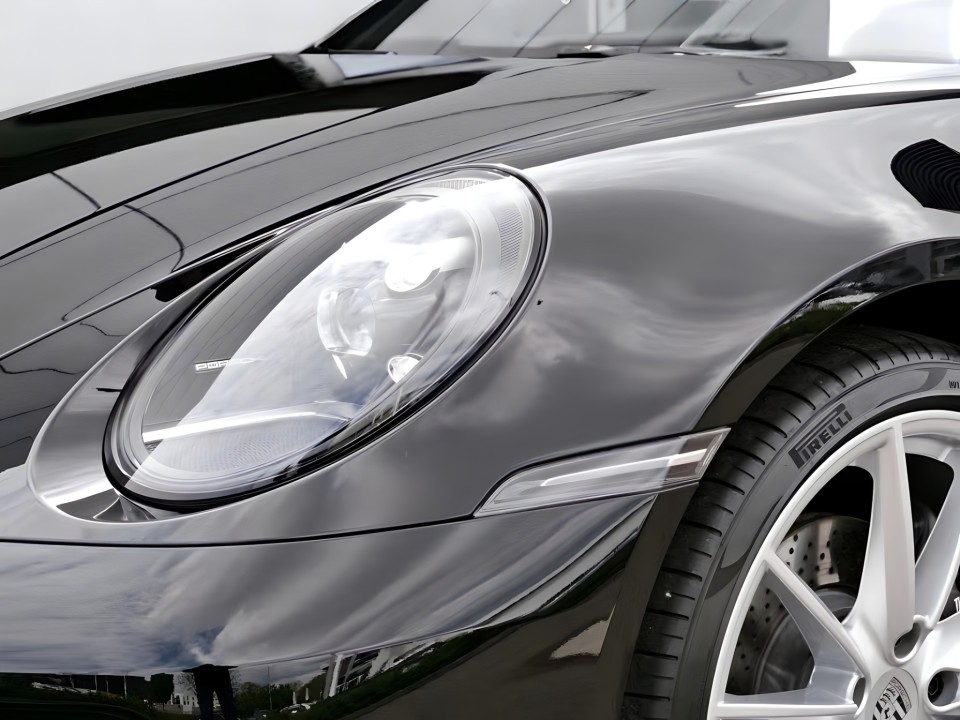 Porsche 911 Carrera - foto 9