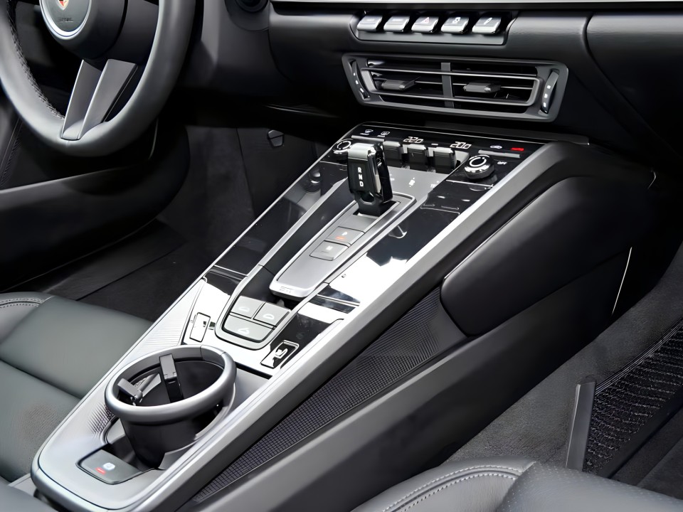 Porsche 911 Carrera - foto 19