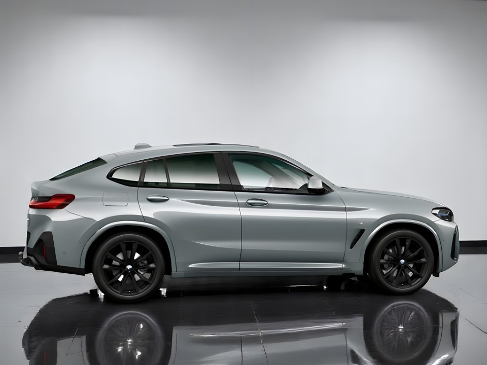 BMW X4 XDRIVE20i M-Sport (3)