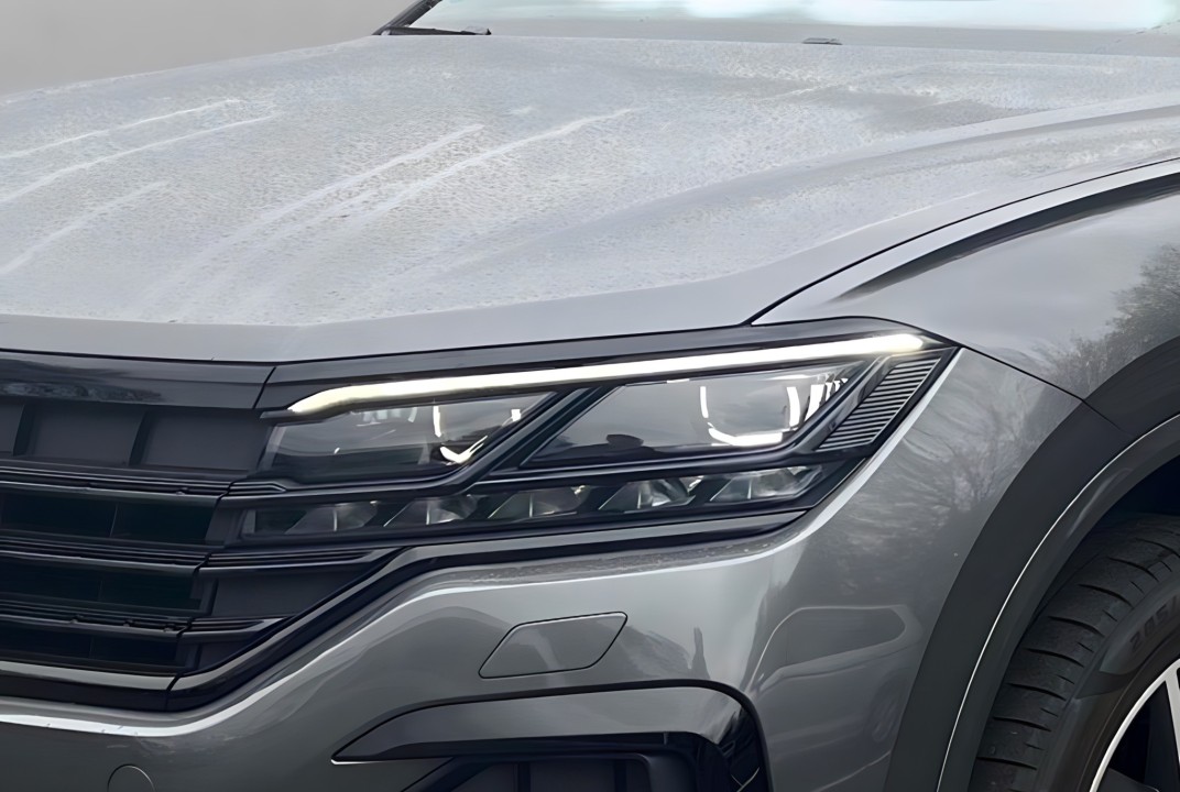 Volkswagen Touareg 3.0 TDI R-Line - foto 10